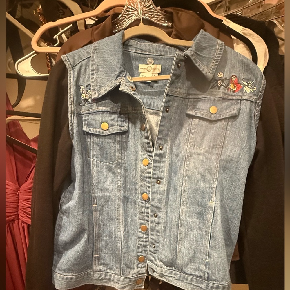 Nightmare Before Christmas Bradford Exchange Womans Jacket
